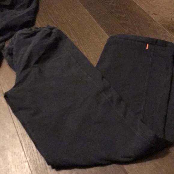 Black Lucy workout outfit! XS short - Picture 3 of 3